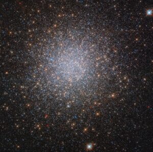 Hubble investigates the globular star cluster NGC 2419.
